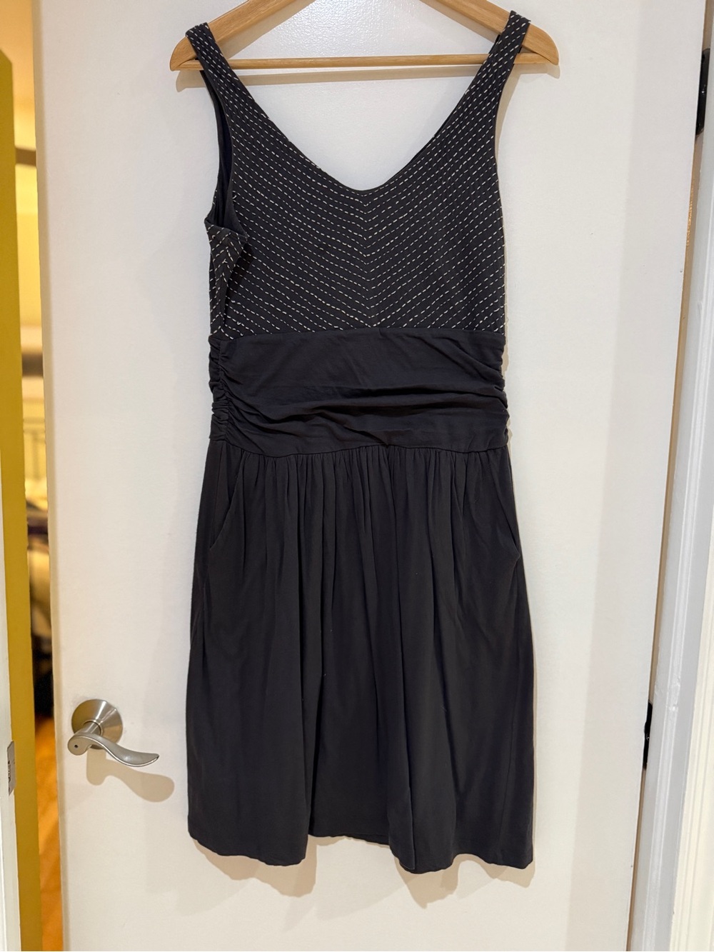 Synergy Organic Clothing Black Sleeveless V-Neck Ruched Waist Midi Dress
